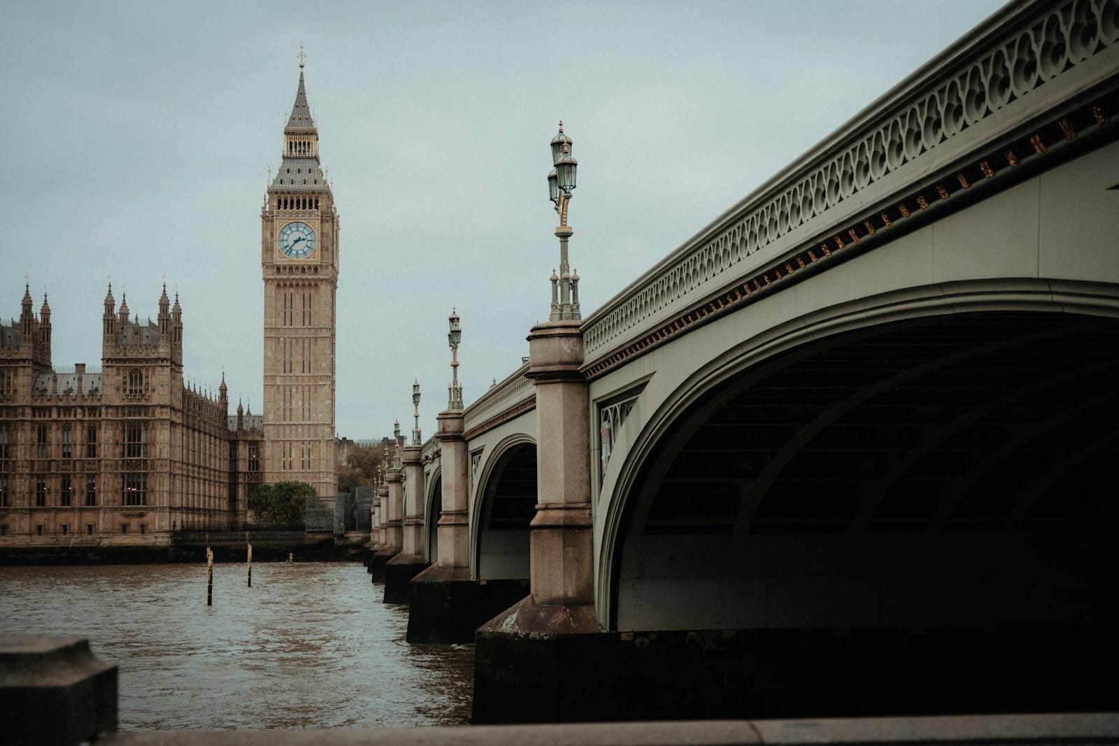 A large clock tower towering over a city